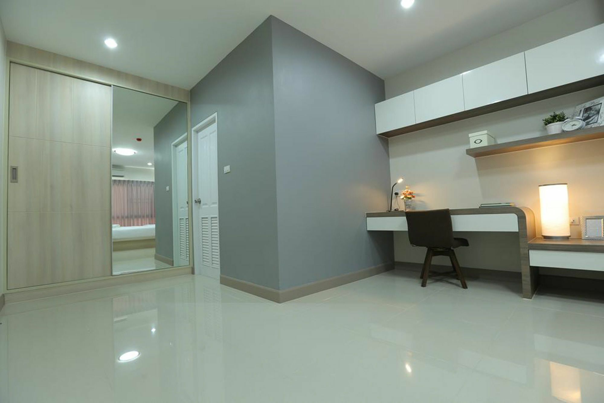 Central Place Serviced Apartment Angsila Chonburi Bagian luar foto